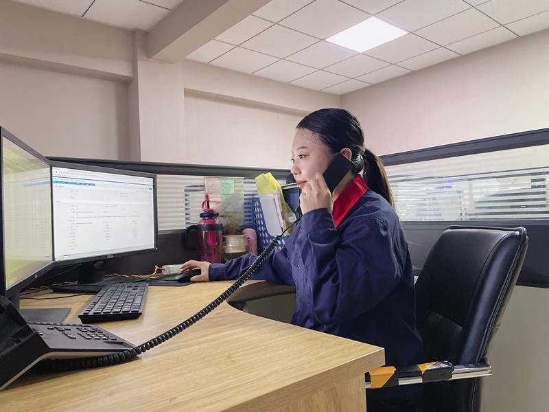 1726543272713811.jpg 客服_副本.jpg